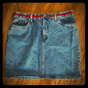 Tommy Hilfiger skirt